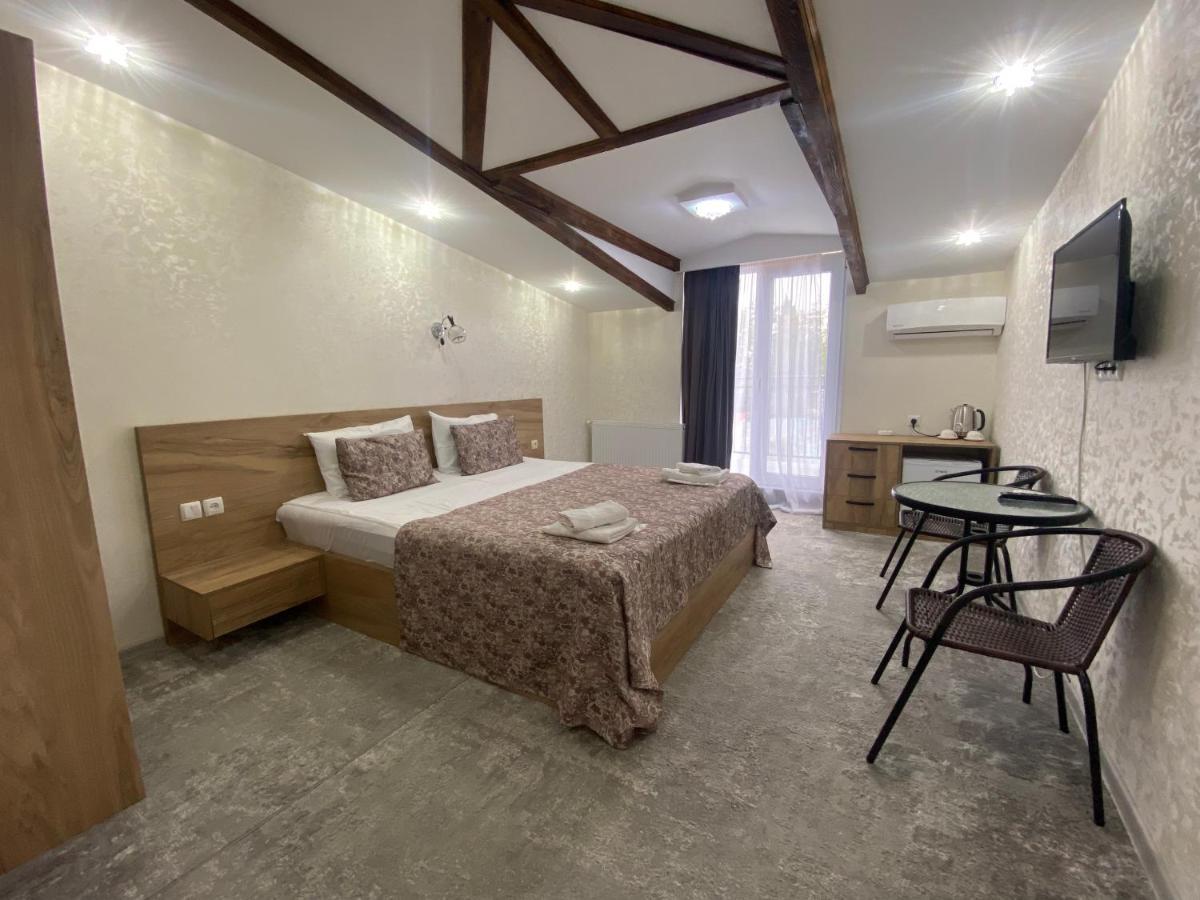 Hotel Traveler Sighnaghi Εξωτερικό φωτογραφία